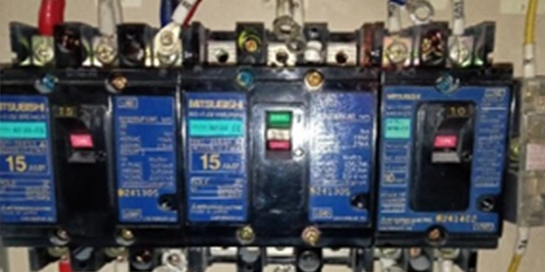 電気設備機器